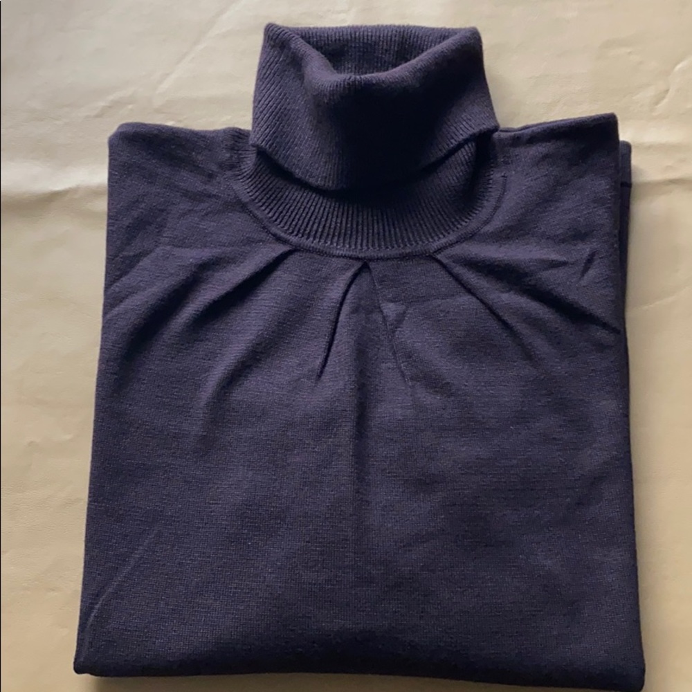 Turtle neck top - Picture 8 of 10